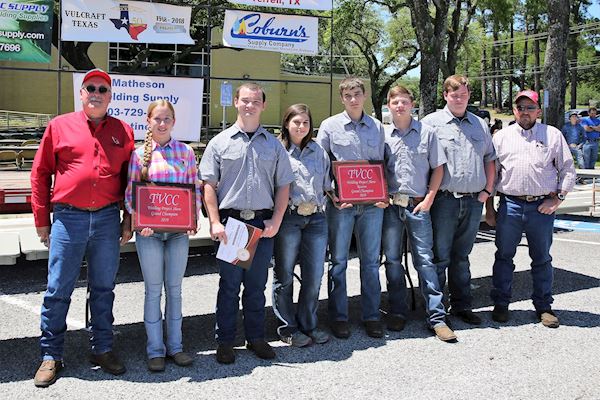 TVCC Welding Instructor Tom Sheram, Victoria Smith, John Feemster, Kassandra Clary, Richard Clary, Weston Beckman, Colby Glenn, and TVCC Wel